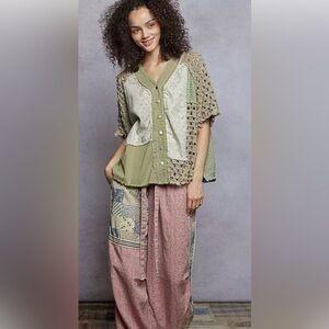 Button Down V-Neck Jacket with Printed Woven
Patchwork Pol NWOT